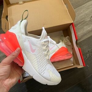 Nike Air Max 270
